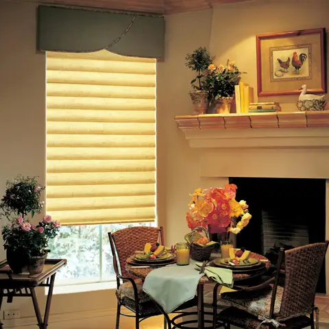 Roman Shades photo 13 of 20